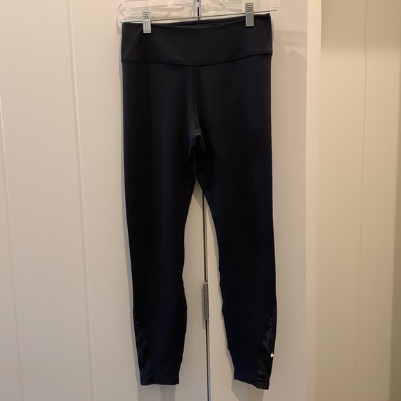 Nike Pants - nike leggings
